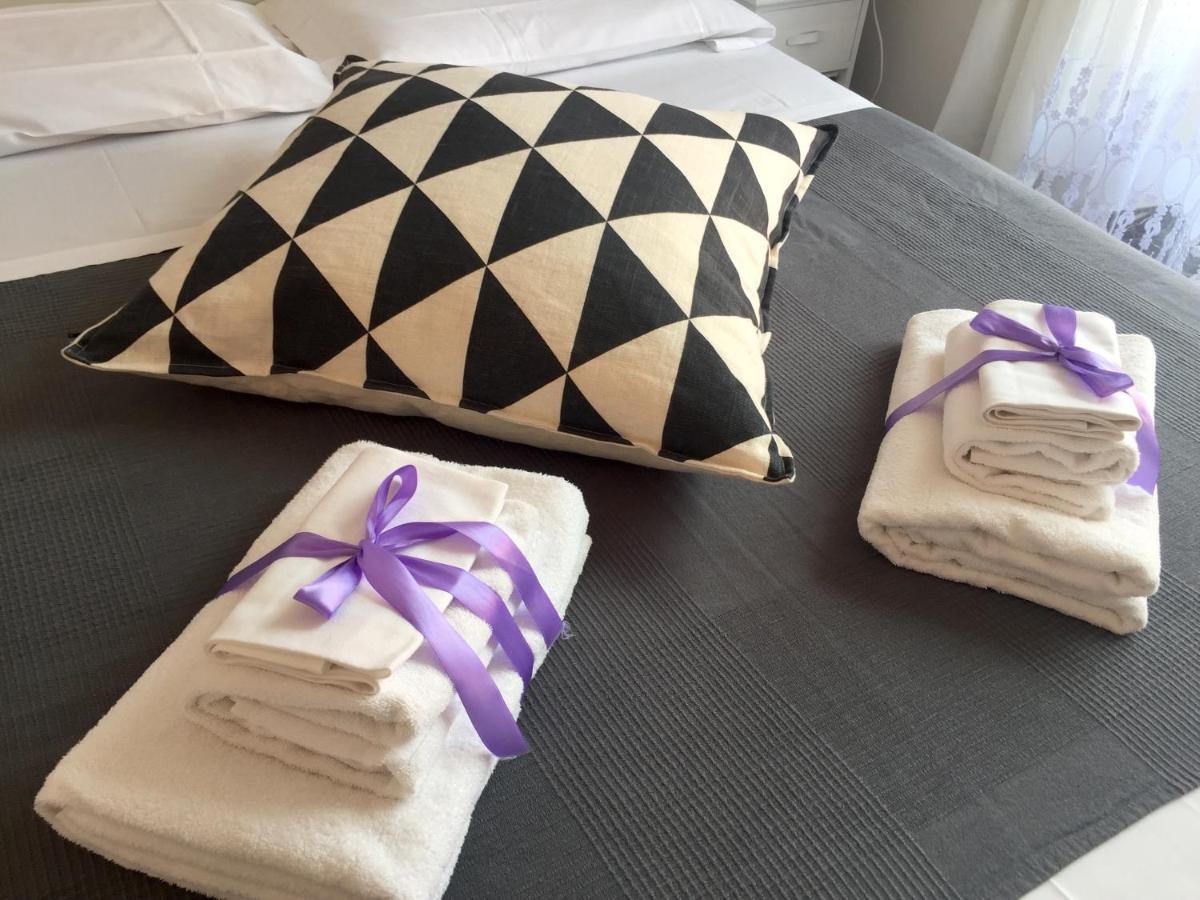 La & Bed & Breakfast 4*